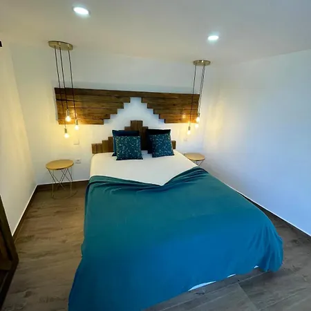 Cantinho D'aldeia - Jacuzzi Nyaraló Guarda