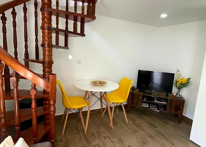 Cantinho D'aldeia - Jacuzzi * Guarda